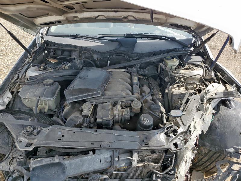 WDBTK75J86F169981 - 2006 MERCEDES-BENZ CLK 500 SILVER photo 11