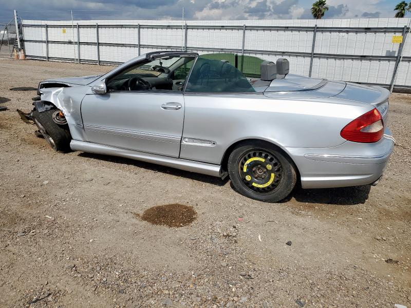 WDBTK75J86F169981 - 2006 MERCEDES-BENZ CLK 500 SILVER photo 2