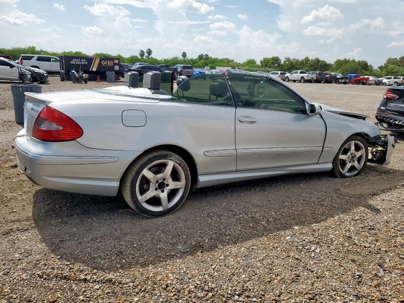 WDBTK75J86F169981 - 2006 MERCEDES-BENZ CLK 500 SILVER photo 3