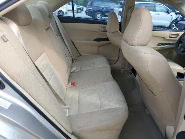 4T1BF1FKXFU911553 - 2015 TOYOTA CAMRY LE SILVER photo 10