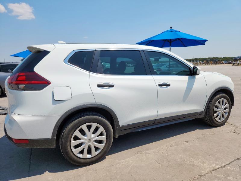 KNMAT2MT3JP538695 - 2018 NISSAN ROGUE S თეთრი ფოტო 3