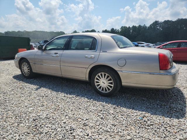 1LNHM81W93Y692575 - 2003 LINCOLN TOWN CAR EXECUTIVE Бежевий фото 2