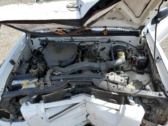1N6DD26T53C435714 - 2003 NISSAN FRONTIER KING CAB XE WHITE photo 11