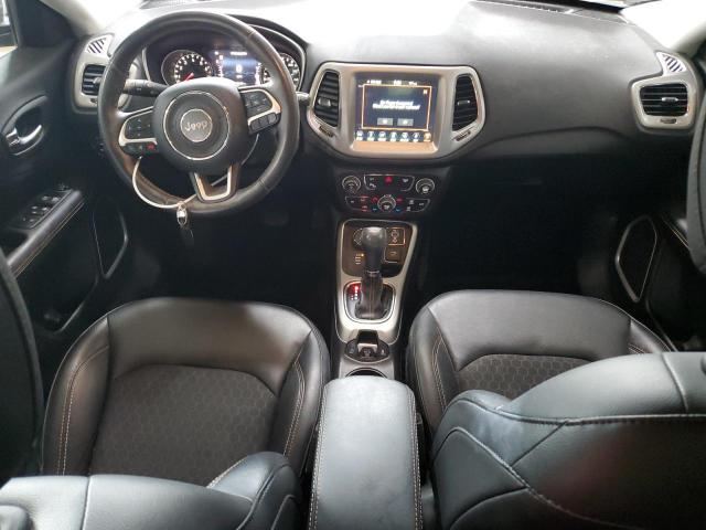 3C4NJDBB8KT689381 - 2019 JEEP COMPASS LATITUDE Qara foto 8