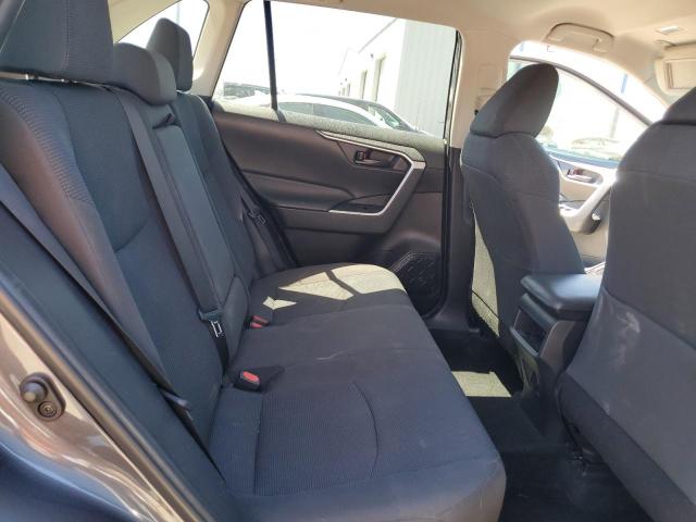 2T3H1RFV2LW093739 - 2020 TOYOTA RAV4 LE GRAY photo 11