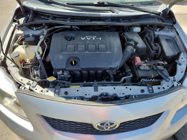 1NXBU4EE7AZ219035 - 2010 TOYOTA COROLLA BASE فضي صورة 11
