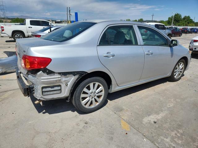 1NXBU4EE7AZ219035 - 2010 TOYOTA COROLLA BASE فضي صورة 3