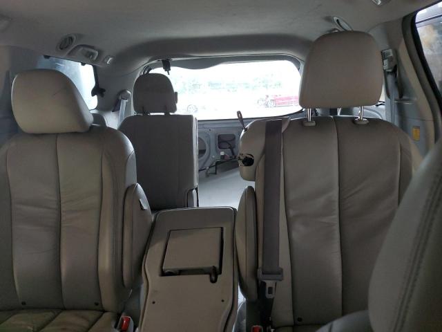 5TDYK3DC1BS045791 - 2011 TOYOTA SIENNA XLE Gümüş foto 10