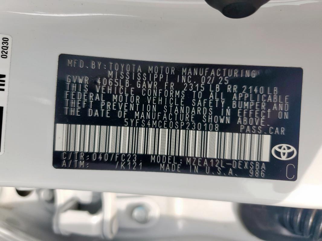 5YFS4MCE0SP230108 - 2025 TOYOTA COROLLA SE Белый фото 12