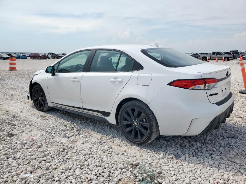 5YFS4MCE0SP230108 - 2025 TOYOTA COROLLA SE Белый фото 2