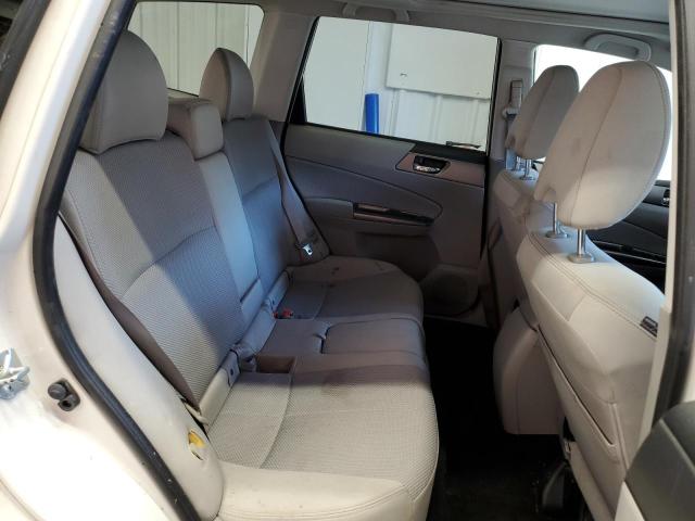 JF2SHADC6BH776439 - 2011 SUBARU FORESTER 2.5X PREMIUM WHITE photo 11