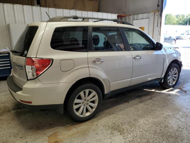 JF2SHADC6BH776439 - 2011 SUBARU FORESTER 2.5X PREMIUM WHITE photo 3