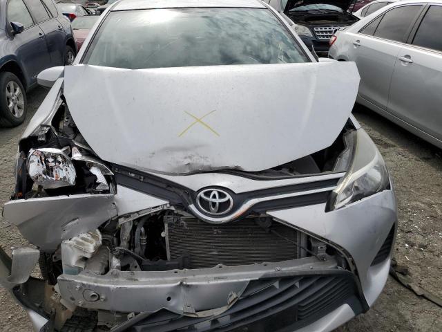 VNKKTUD35GA061853 - 2016 TOYOTA YARIS L SILVER photo 11