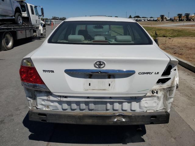4T1BE30KX5U617673 - 2005 TOYOTA CAMRY LE WHITE photo 6