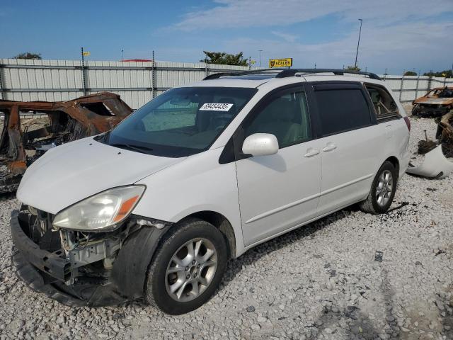2005 TOYOTA SIENNA XLE, 