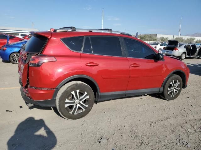2T3ZFREV0HW368278 - 2017 TOYOTA RAV4 LE წითელი ფოტო 3