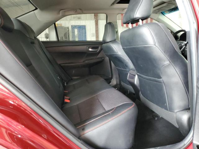 4T1BF1FK0HU738404 - 2017 TOYOTA CAMRY LE 勃艮第红 照片 10