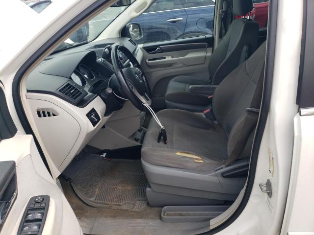 2V4RW4DG4BR668290 - 2011 VOLKSWAGEN ROUTAN S WHITE photo 7