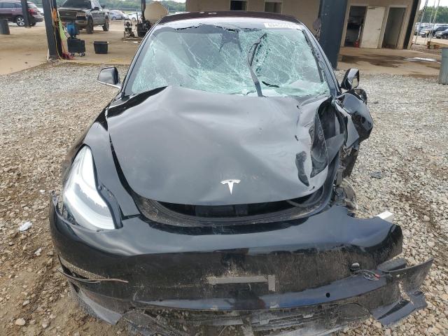 5YJ3E1EAXJF046556 - 2018 TESLA MODEL 3 Чорний фото 5