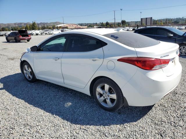 5NPDH4AE3DH257884 - 2013 HYUNDAI ELANTRA GLS WHITE photo 2