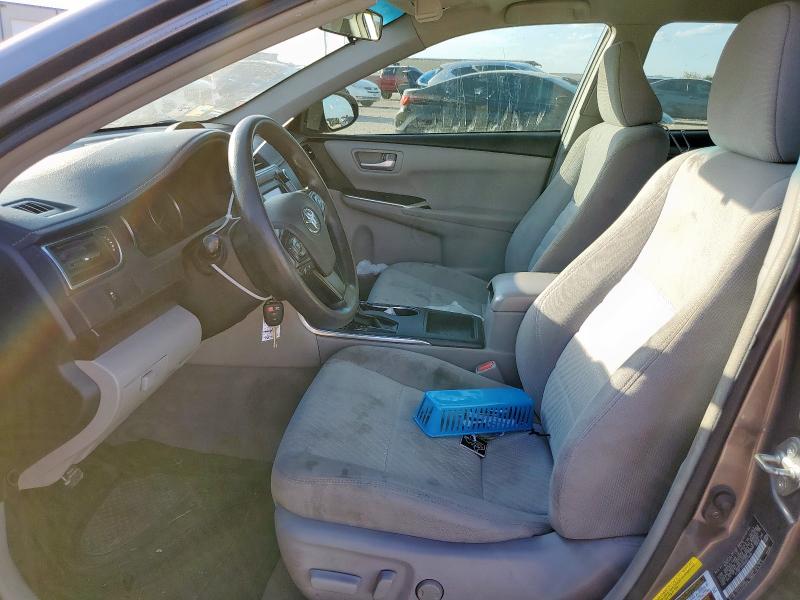 4T1BF1FK8HU677920 - 2017 TOYOTA CAMRY LE 灰色 照片 7