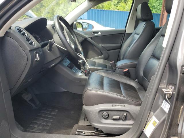 WVGAV7AX6GW555645 - 2016 VOLKSWAGEN TIGUAN S CHARCOAL photo 7