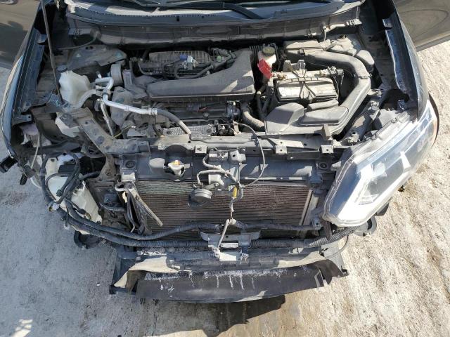 KNMAT2MT1JP501015 - 2018 NISSAN ROGUE S Қара фото 12