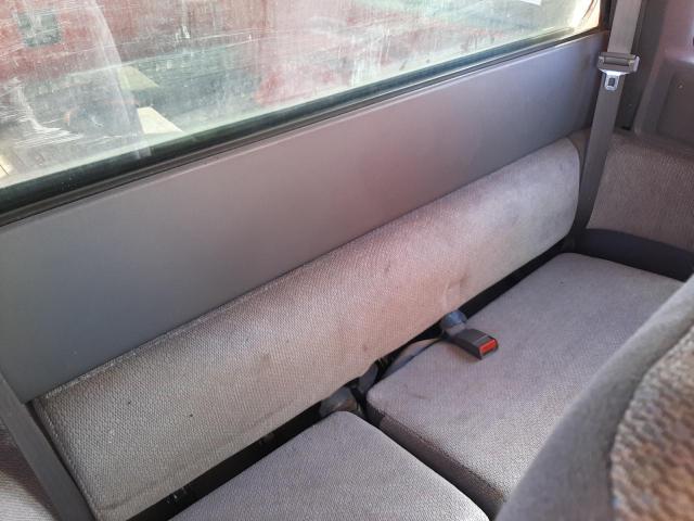 1B7GL23X8RW133061 - 1994 DODGE DAKOTA RED photo 10