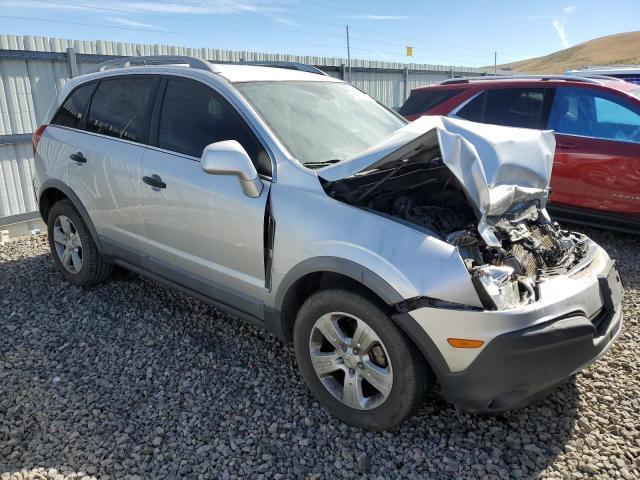 3GNAL2EK2ES579887 - 2014 CHEVROLET CAPTIVA LS SILVER photo 4