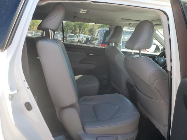 5TDHZRBH3MS535438 - 2021 TOYOTA HIGHLANDER XLE WHITE photo 11