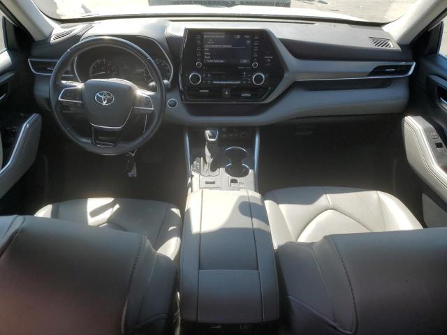5TDHZRBH3MS535438 - 2021 TOYOTA HIGHLANDER XLE WHITE photo 8