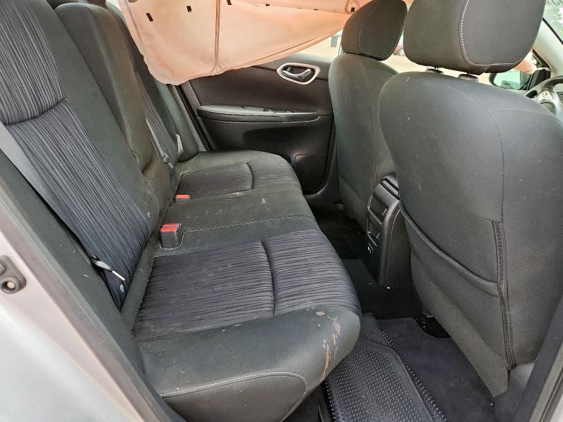 3N1AB7AP0KL615837 - 2019 NISSAN SENTRA S SILVER photo 10