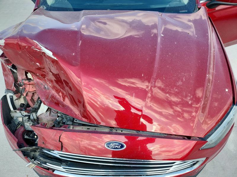 3FA6P0LU6KR220496 - 2019 FORD FUSION SE RED photo 11