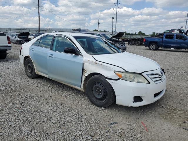 4T1BF3EK0BU593840 - 2011 TOYOTA CAMRY BASE Beyaz fotoğraf 4