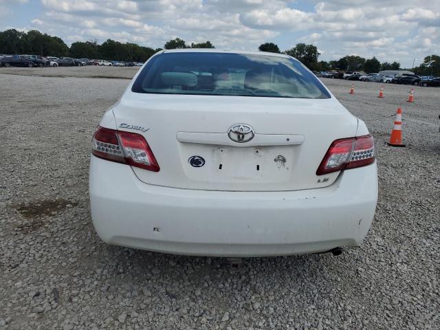 4T1BF3EK0BU593840 - 2011 TOYOTA CAMRY BASE Beyaz fotoğraf 6