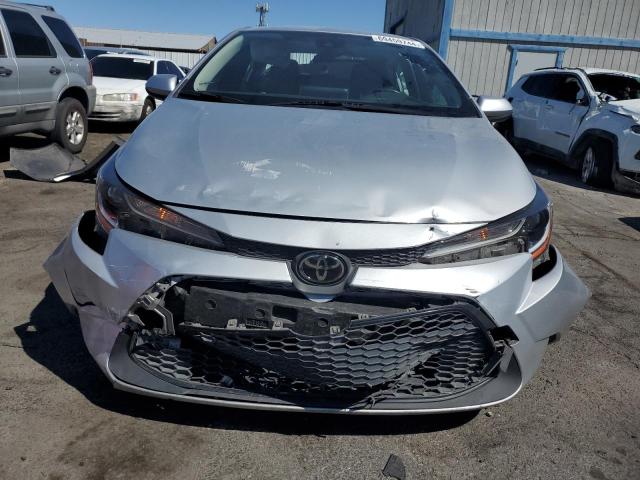 JTDHPMAEXMJ127239 - 2021 TOYOTA COROLLA LE SILVER photo 5