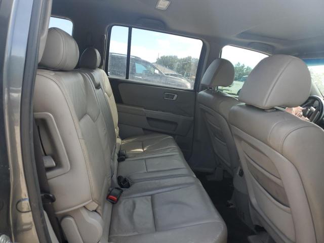 5FNYF3H53AB015890 - 2010 HONDA PILOT EXL ნაცრისფერი ფოტო 11