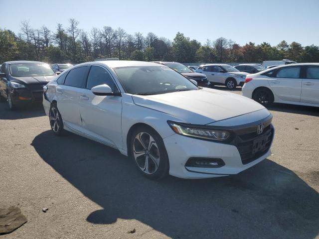 1HGCV1F39KA161984 - 2019 HONDA ACCORD SPORT WHITE photo 4