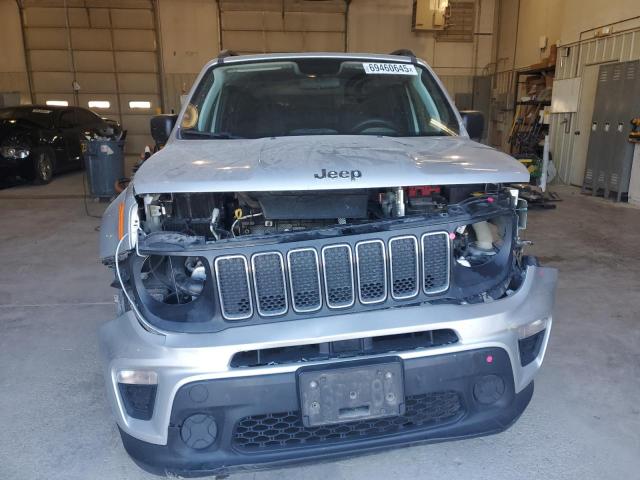 ZACNJBAB8KPJ94009 - 2019 JEEP RENEGADE SPORT SILVER photo 5