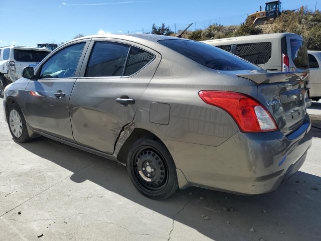 3N1CN7AP1FL804227 - 2015 NISSAN VERSA S BROWN photo 2