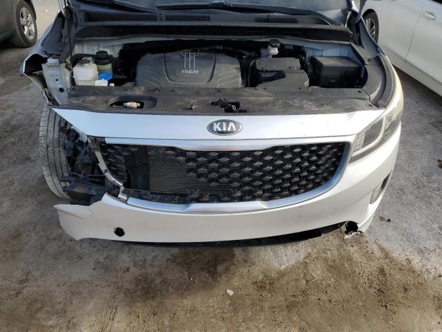 KNDMA5C10G6126642 - 2016 KIA SEDONA L SILVER photo 12