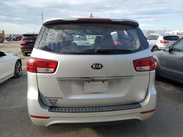 KNDMA5C10G6126642 - 2016 KIA SEDONA L SILVER photo 6