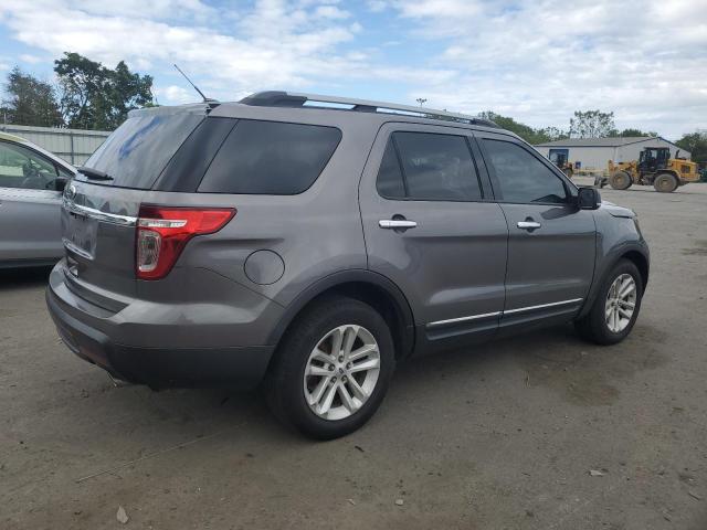 1FM5K7D82DGB74931 - 2013 FORD EXPLORER XLT GRAY photo 3
