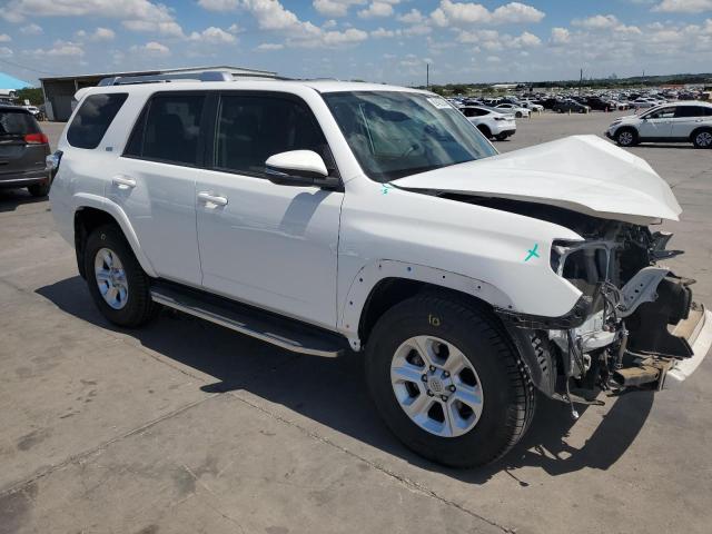 JTEZU5JR1F5106907 - 2015 TOYOTA 4RUNNER SR5 WHITE photo 4