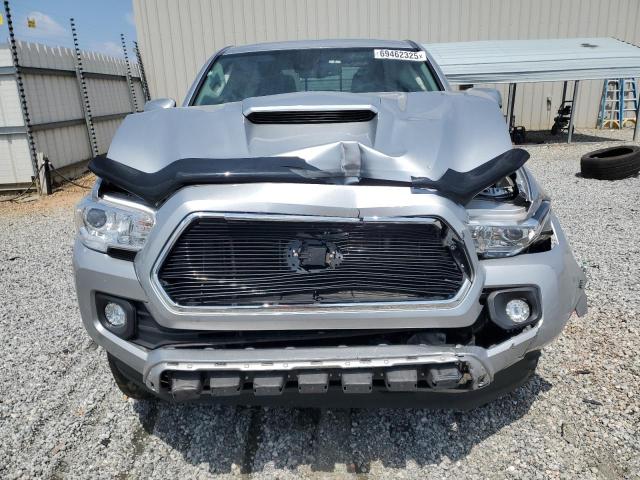 3TMAZ5CNXNM167212 - 2022 TOYOTA TACOMA DOUBLE CAB ვერცხლისფერი ფოტო 5