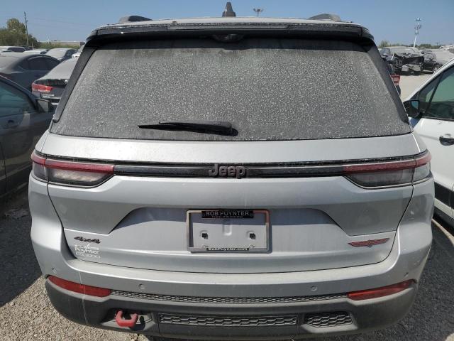 1C4RJHCG9N8574391 - 2022 JEEP GRAND CHER TRAILHAWK 银色 照片 6