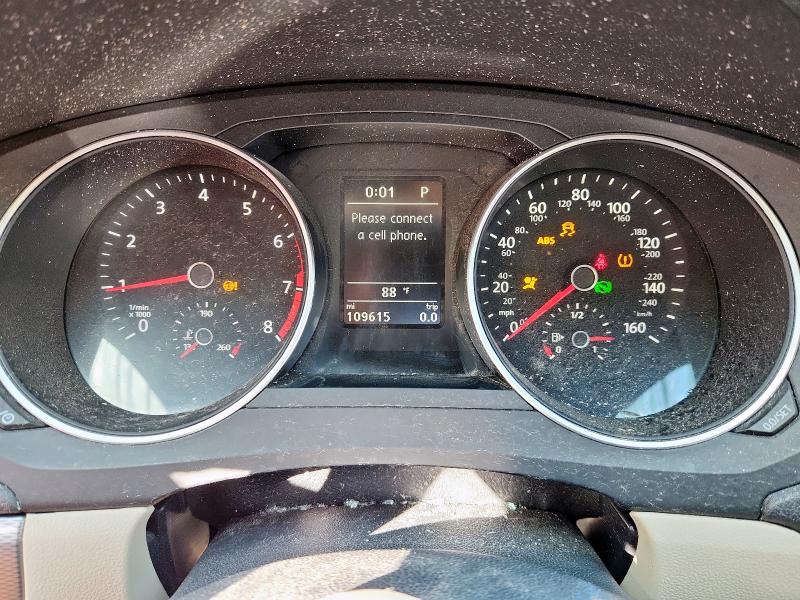 3VWDB7AJ4HM399545 - 2017 VOLKSWAGEN JETTA SE Biały zdjęcie 9