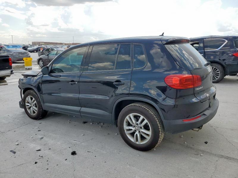 WVGAV3AX5DW575499 - 2013 VOLKSWAGEN TIGUAN S BLACK photo 2