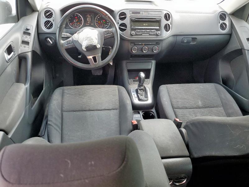 WVGAV3AX5DW575499 - 2013 VOLKSWAGEN TIGUAN S BLACK photo 8