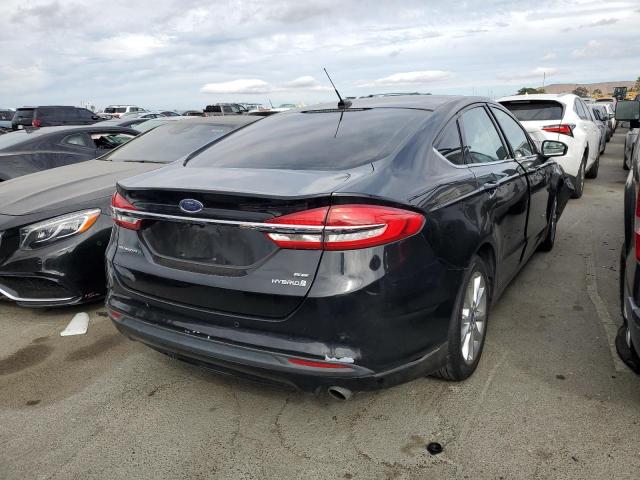 3FA6P0LU5HR264563 - 2017 FORD FUSION SE HYBRID BLACK photo 3